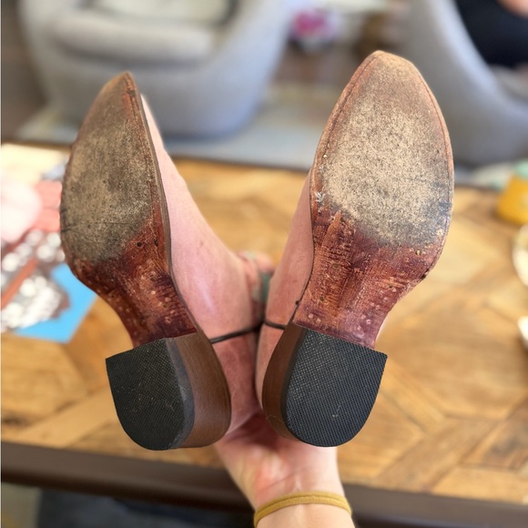 Junk Gypsy Pink Embroidered Western Cowboy Boots - Picture 4 of 6